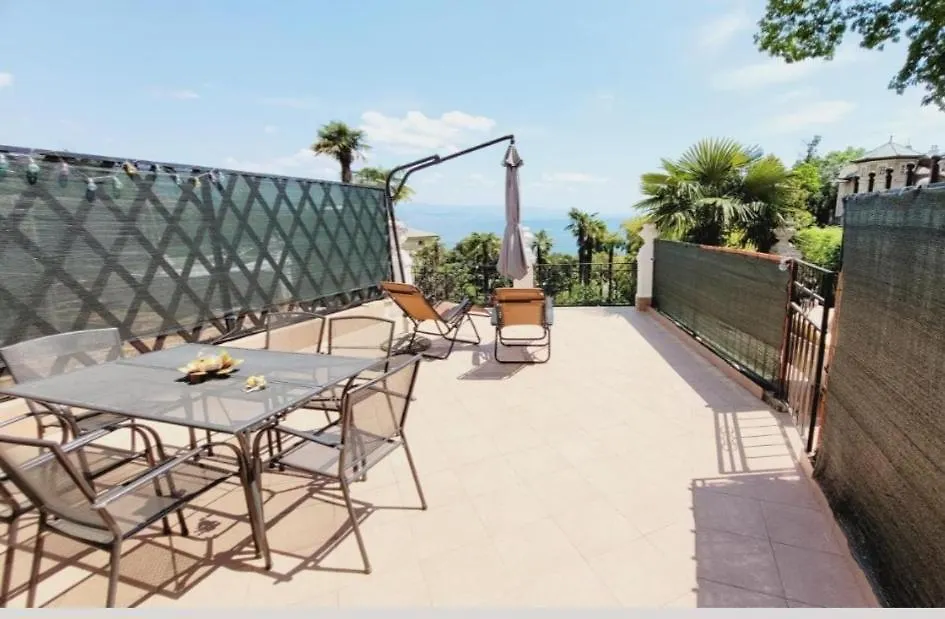 Sea View Apartments In Villa Esperia Abbazia 0*,